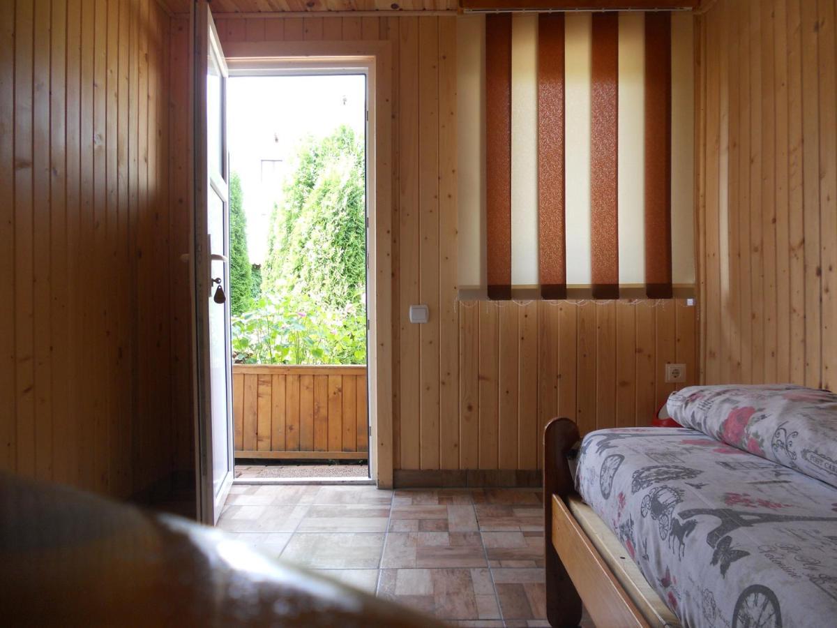 Pension, Camping & Biker Station Zur Deutschen Eiche Ciocanesti Buitenkant foto
